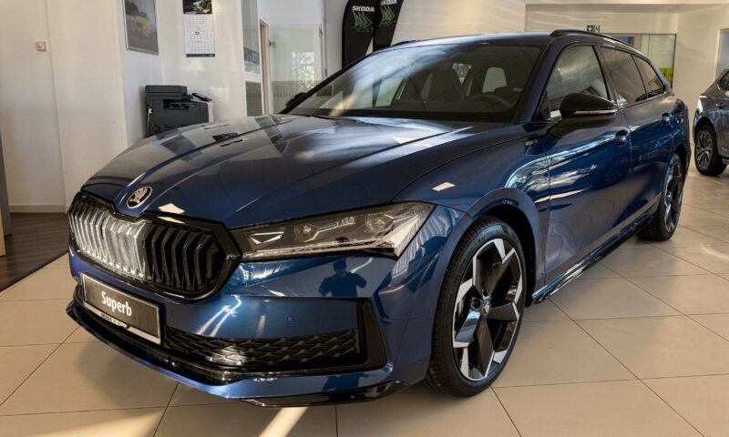Skoda Superb Combi L&K 2.0 TDI